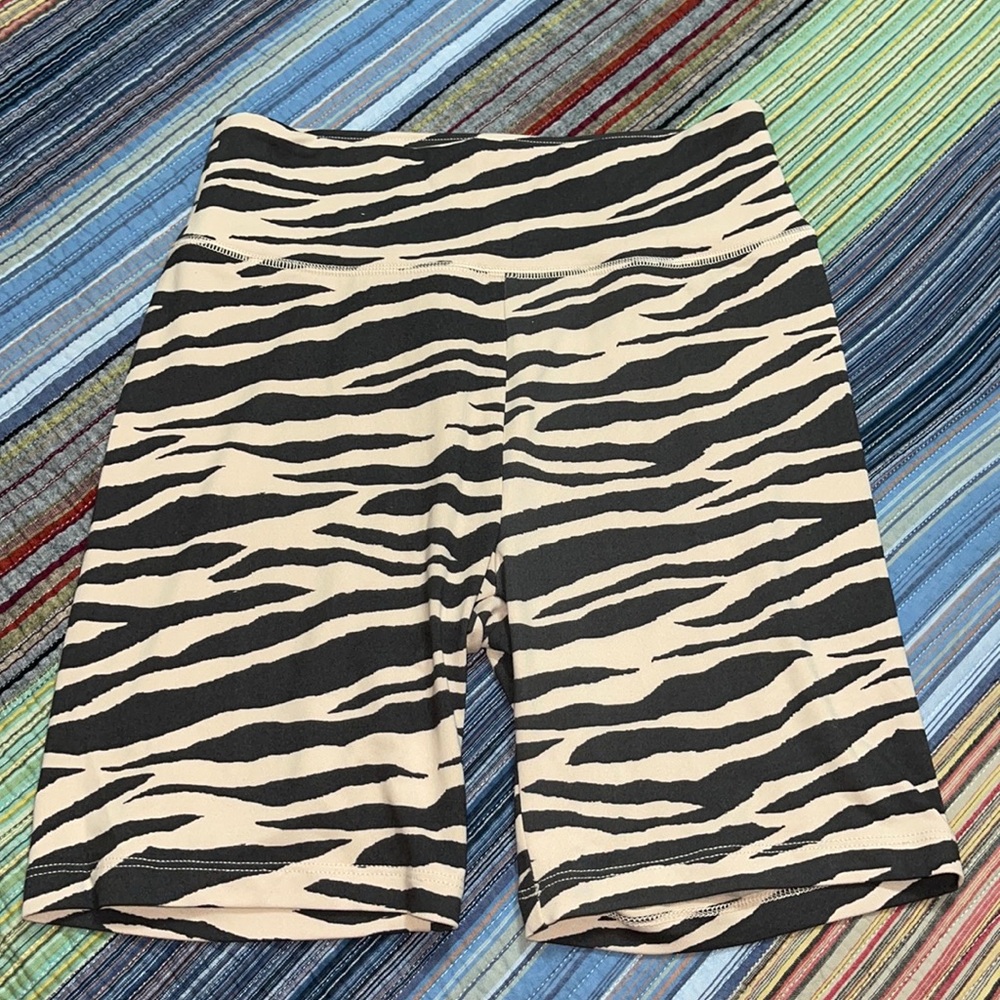 american eagle biker shorts